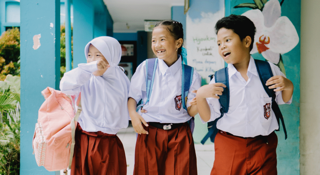 Pendampingan sistem sekolah digital oleh Writeboard Edu
